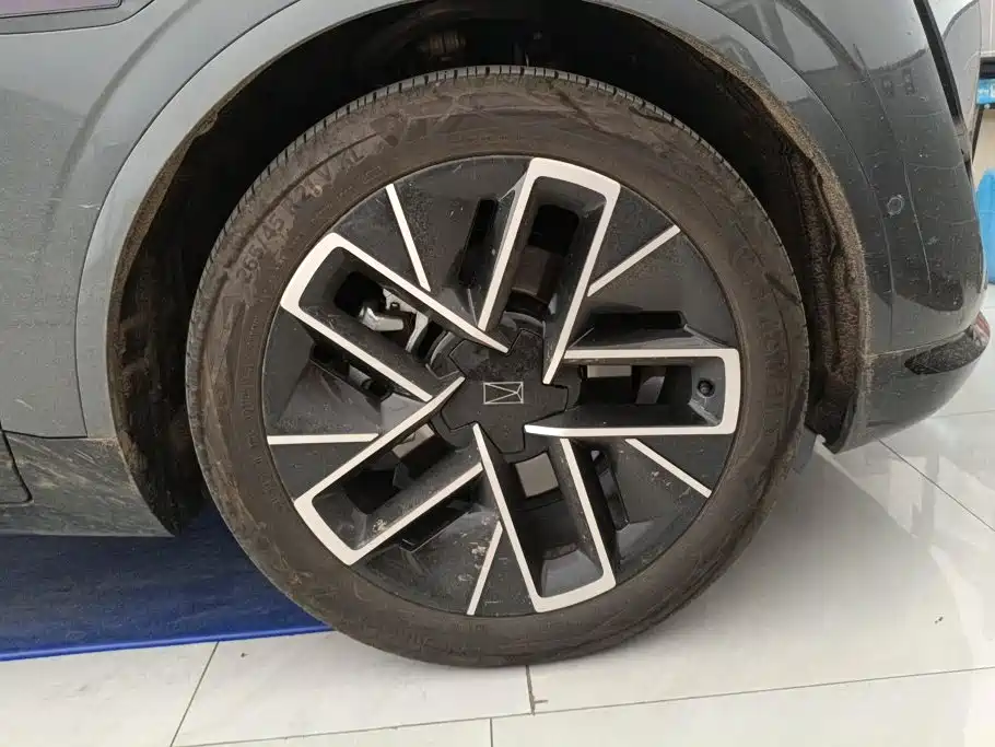 Avatr 11 2025 2025 Max Pure Electric AWD