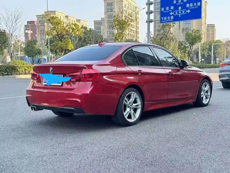 BMW 3 Series 2019 320i M Sport Package фото 9
