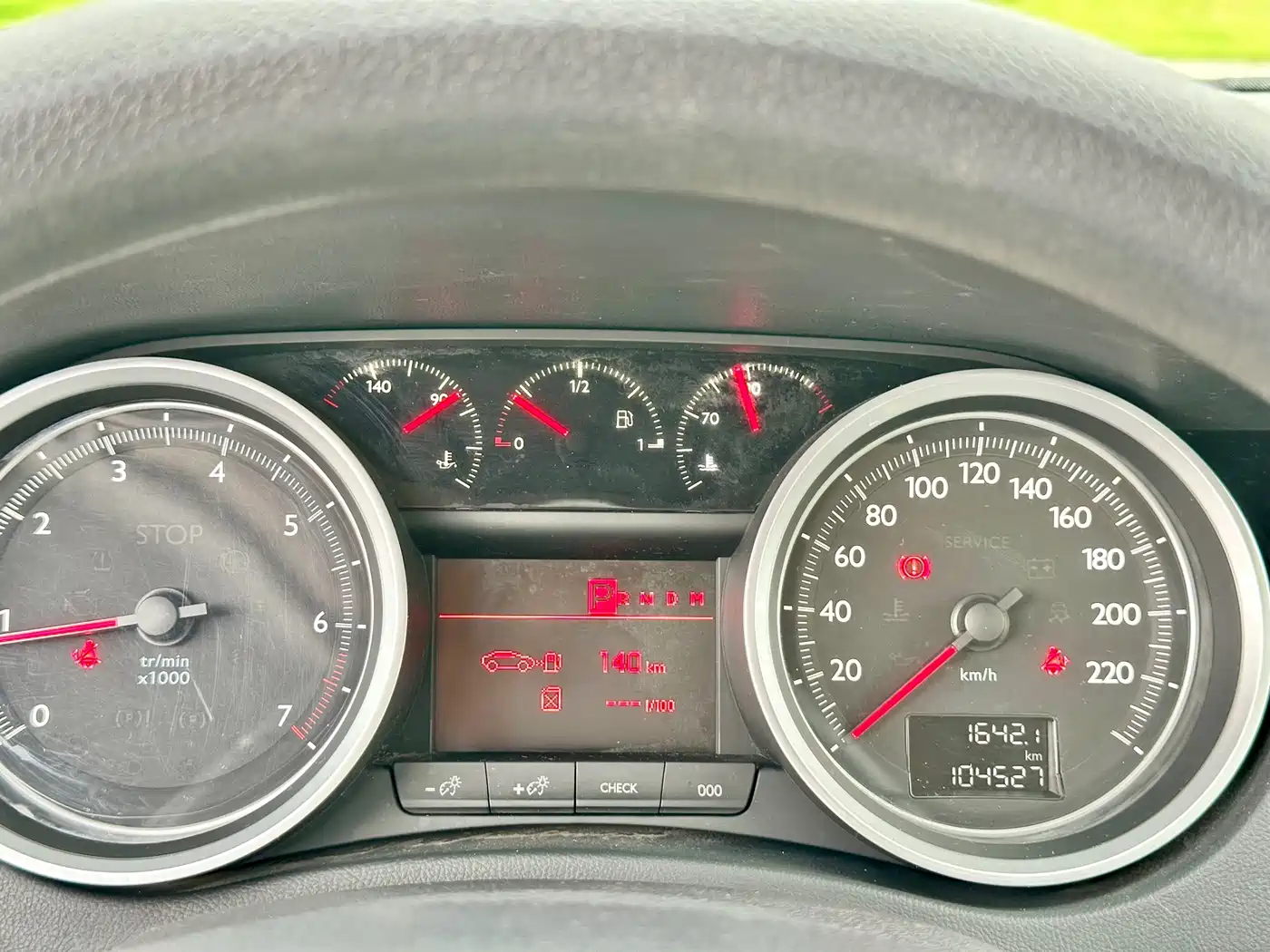 Peugeot 508 2013 2.0L 2nd Anniversary Auto Sunroof Classic Edition фото 40