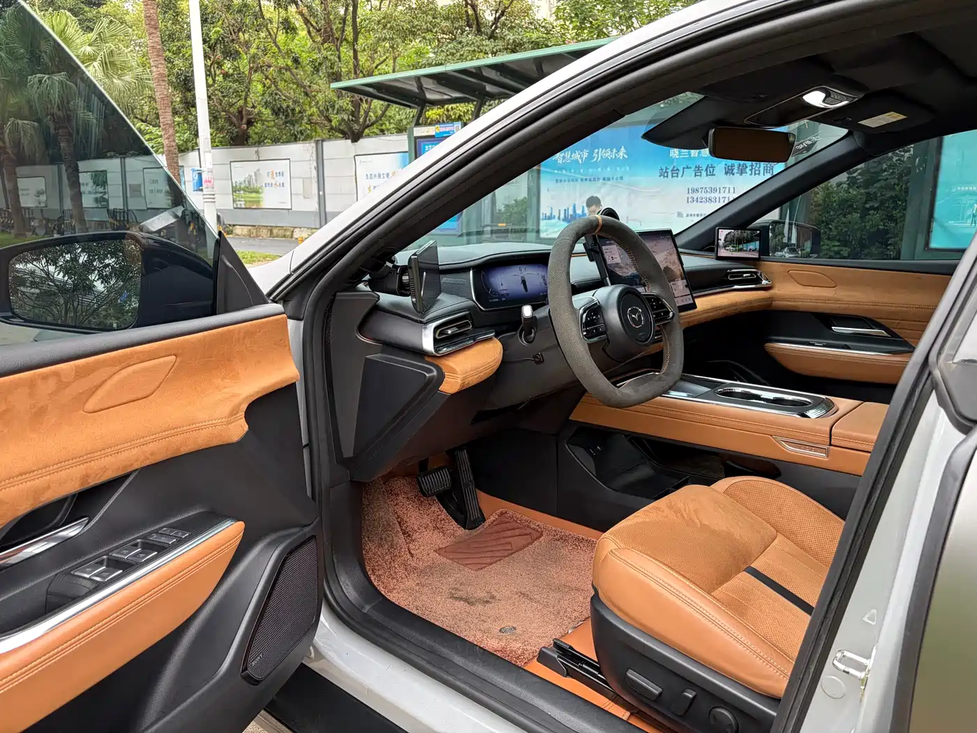 Mazda EZ-6 2024 Extended Range 200 Premium Edition фото 8