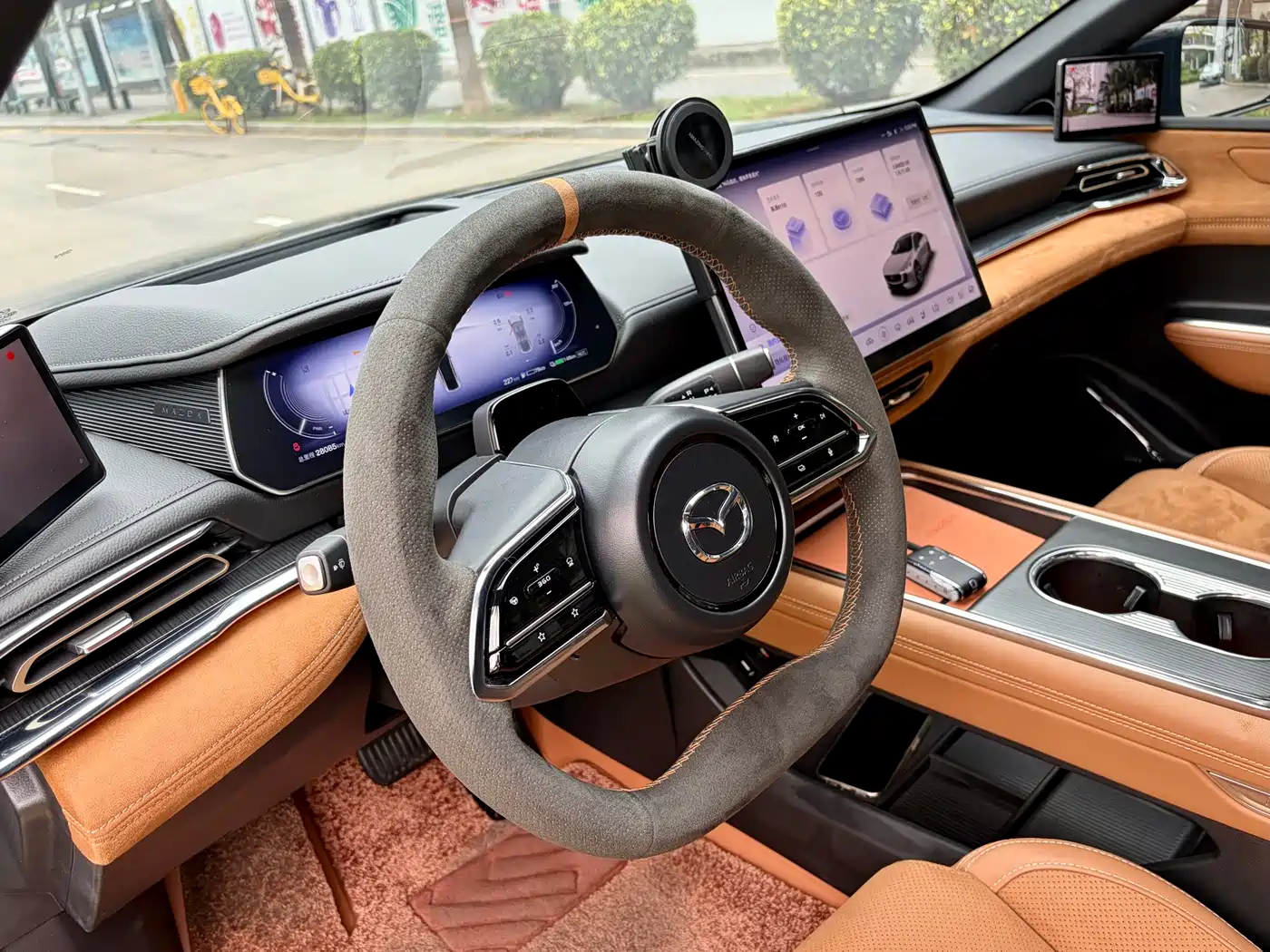 Mazda EZ-6 2024 Extended Range 200 Premium Edition фото 22