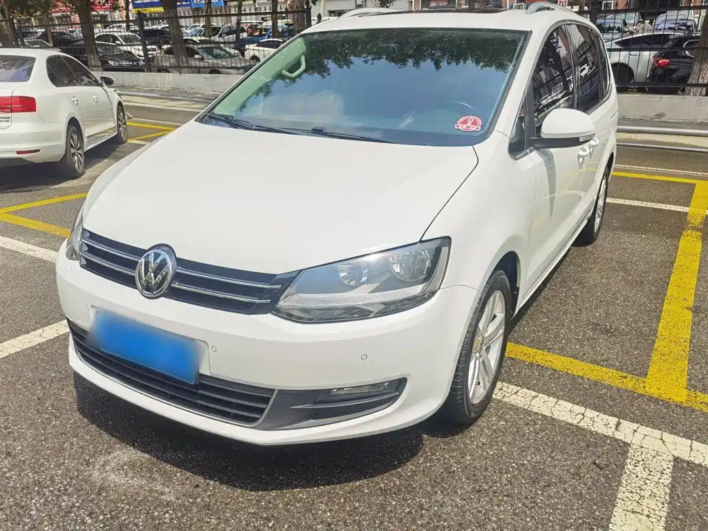 Volkswagen Sharan 2018 2018 380TSI Comfort 6-Seater