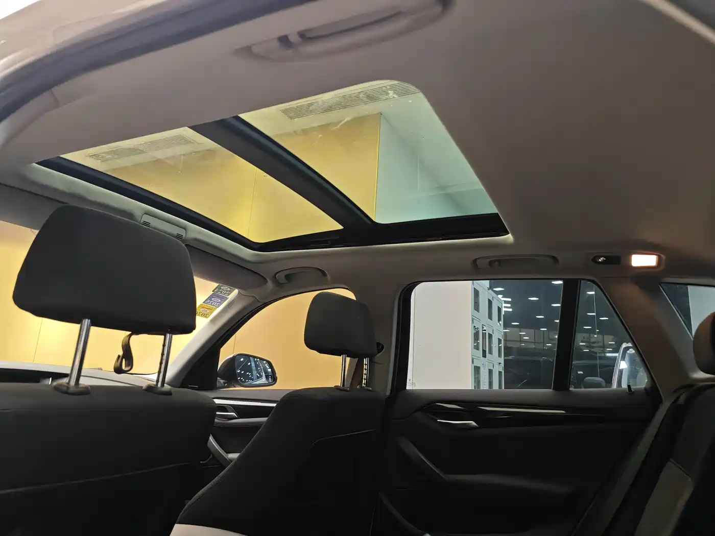 BMW X1 2013 sDrive18i Sport Design Package фото 25
