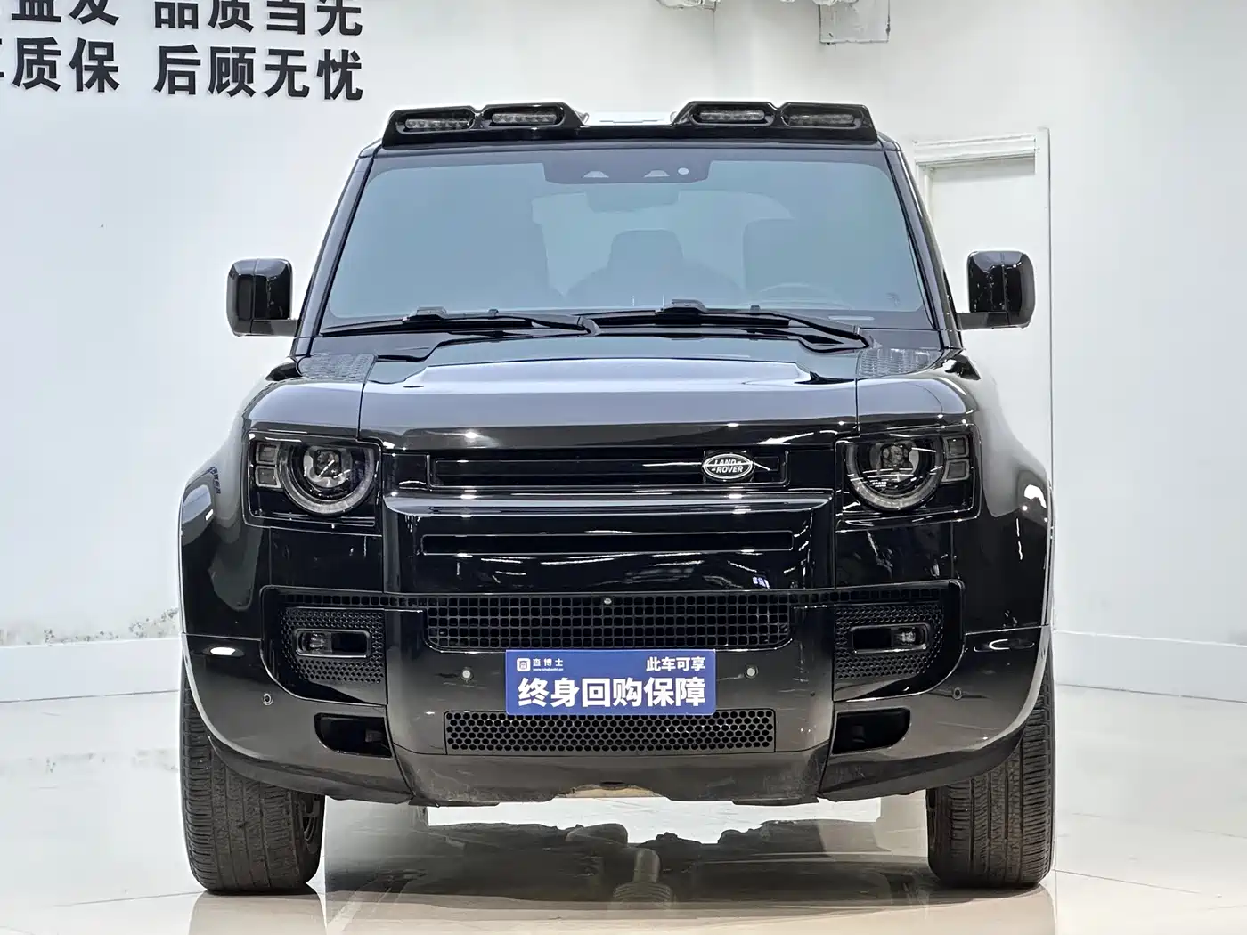 Land Rover Defender 2024 110 3.0T P400 X-DYNAMIC HSE фото 3