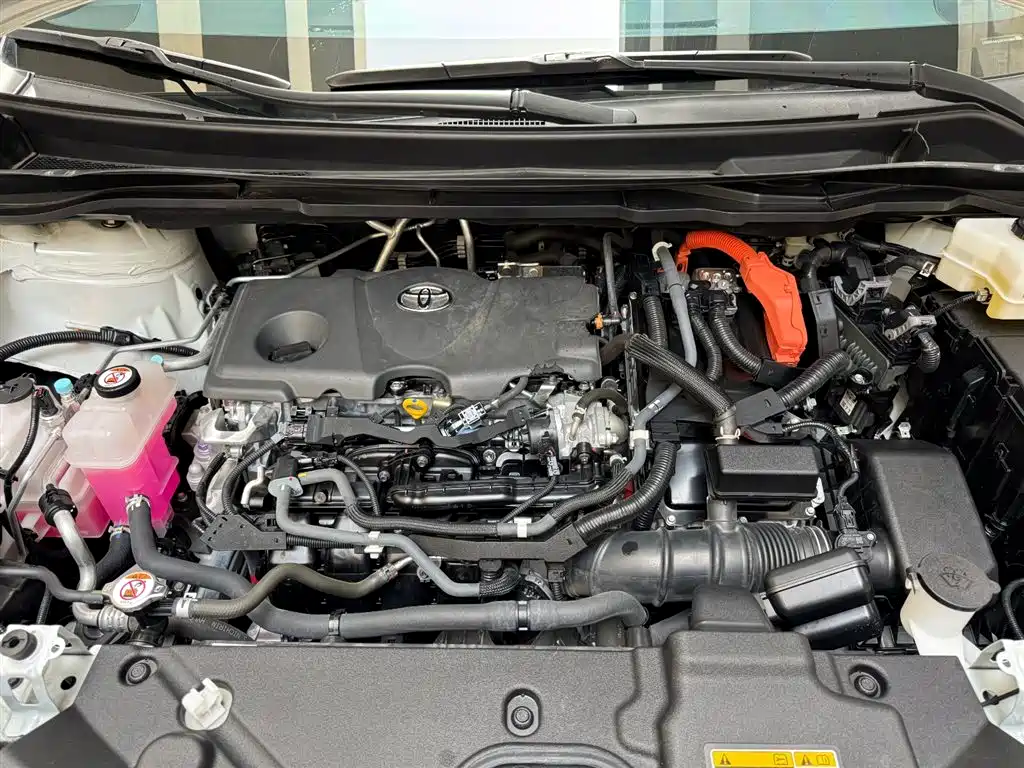 Toyota Sienna 2024 2.5L Hybrid 4WD Premium Edition фото 7
