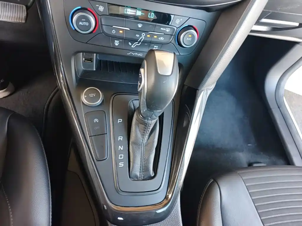Ford Focus 2017 2017 Hatchback EcoBoost 180 Auto Elite