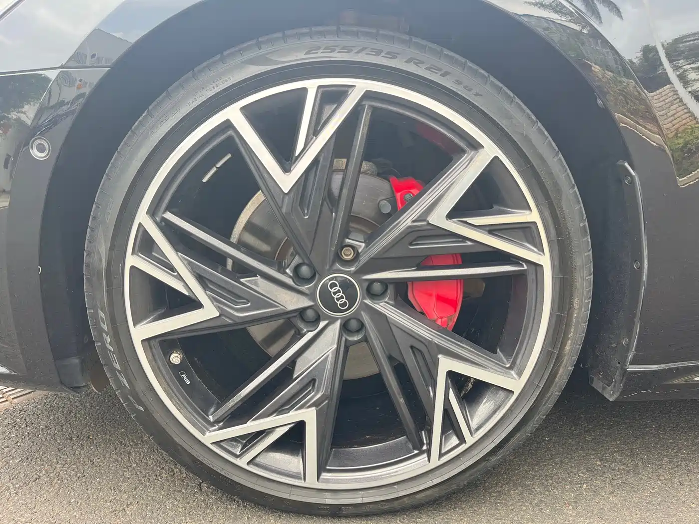 Audi A7L 2024 45 TFSI quattro Black Warrior Edition фото 18