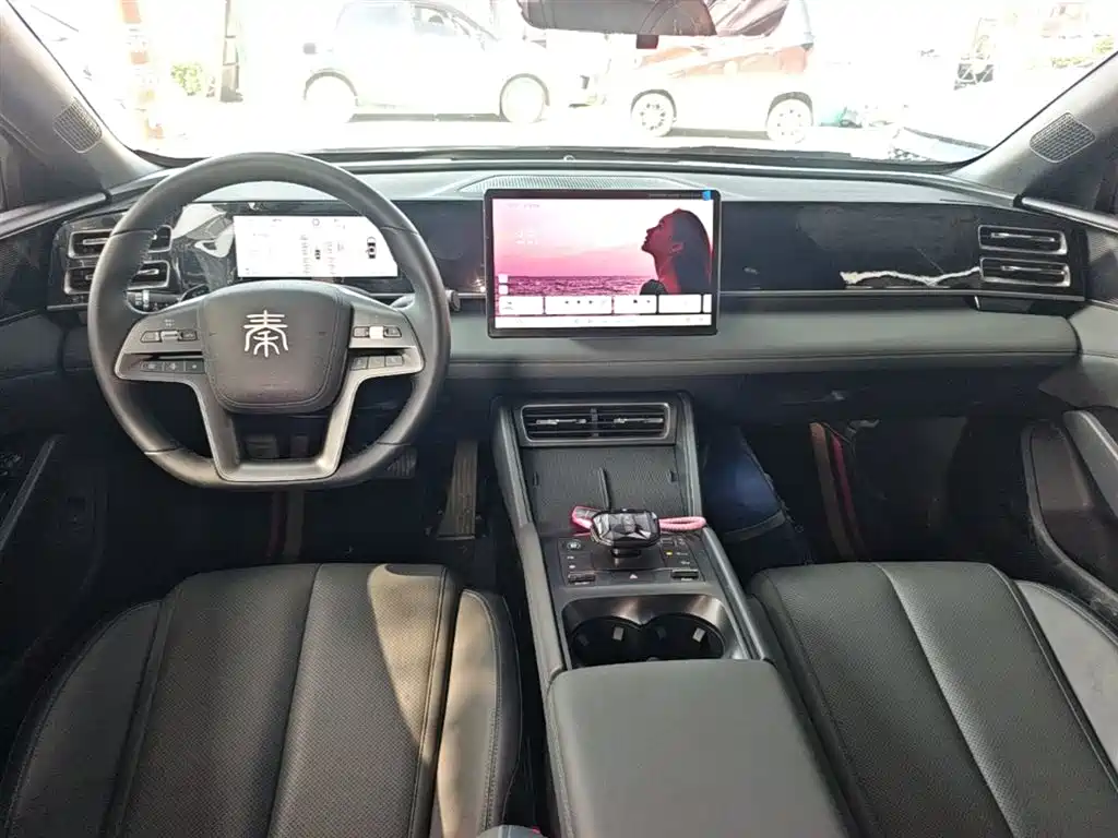 BYD Qin L 2025 DM-i Smart Drive Edition 80KM Leading фото 10