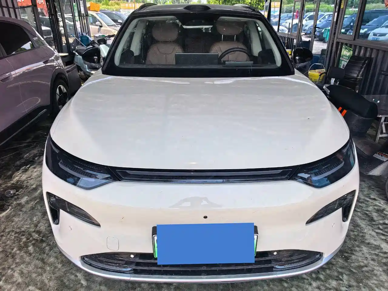 Фото 2 - Leapmotor C11