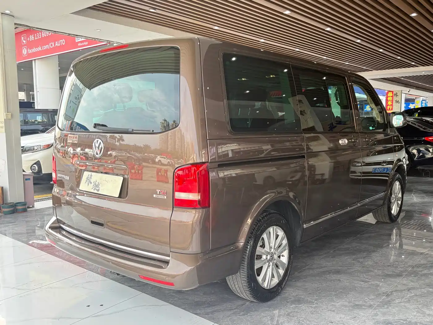 Volkswagen Multivan 2014 2012 2.0TSI 4WD Premium