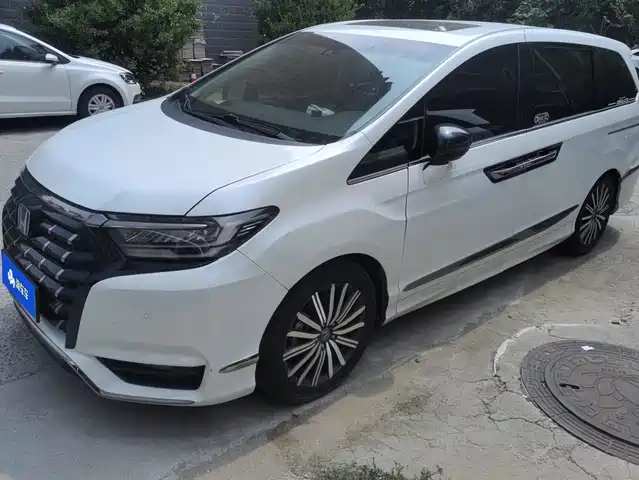  Honda Elysion 2022 2.0L e:HEV Luxury First Edition