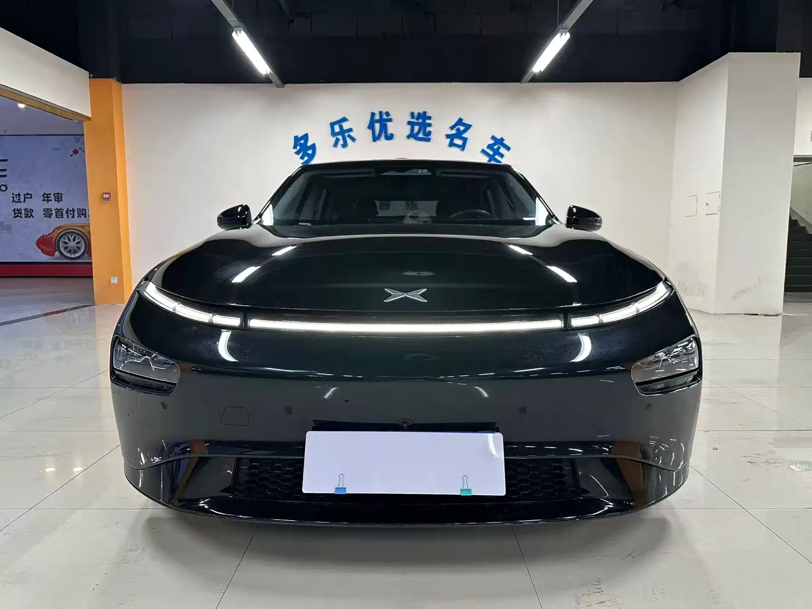 Фото 2 - XPeng P7