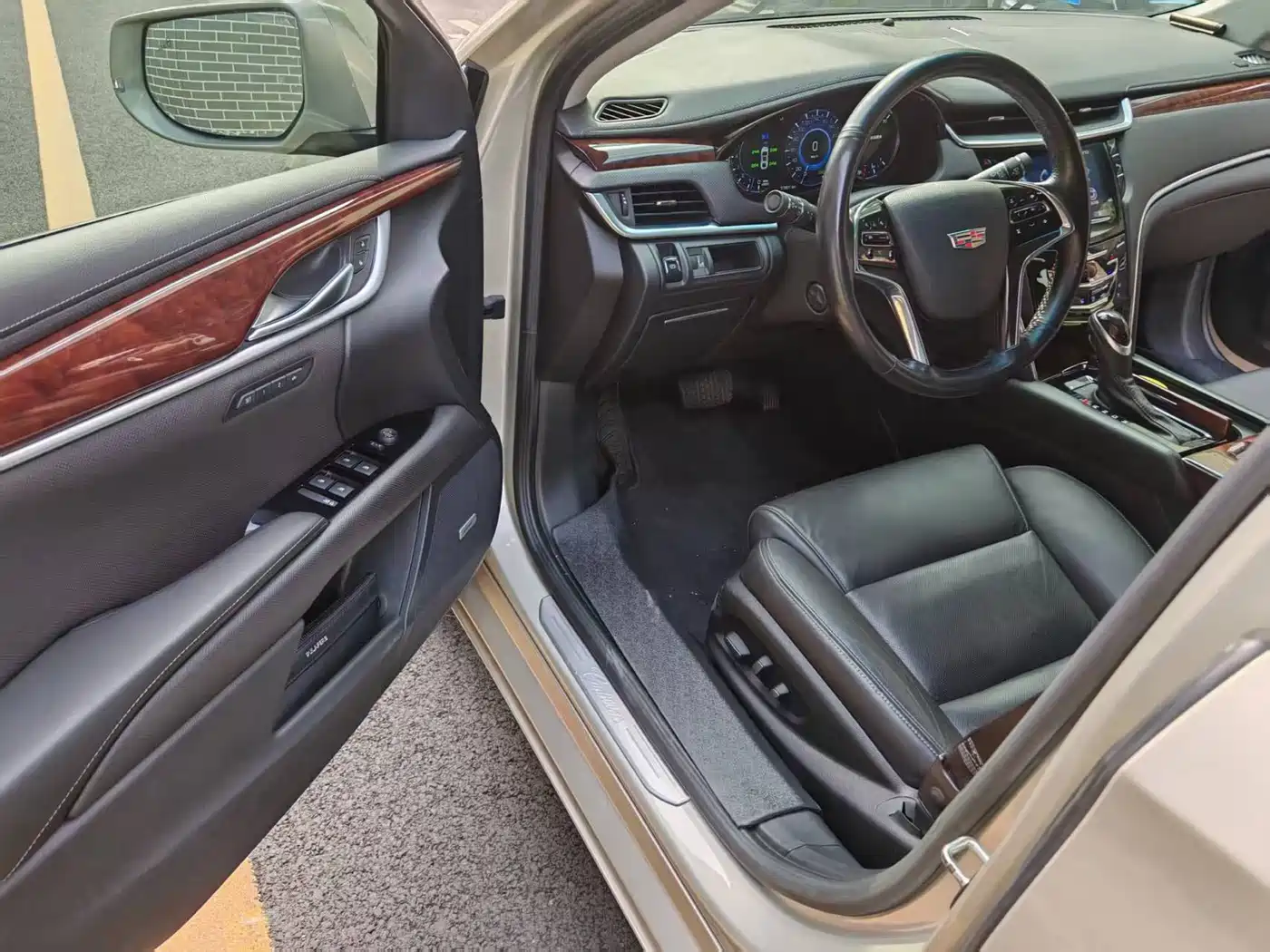 Cadillac XTS 2017 28T Luxury фото 6
