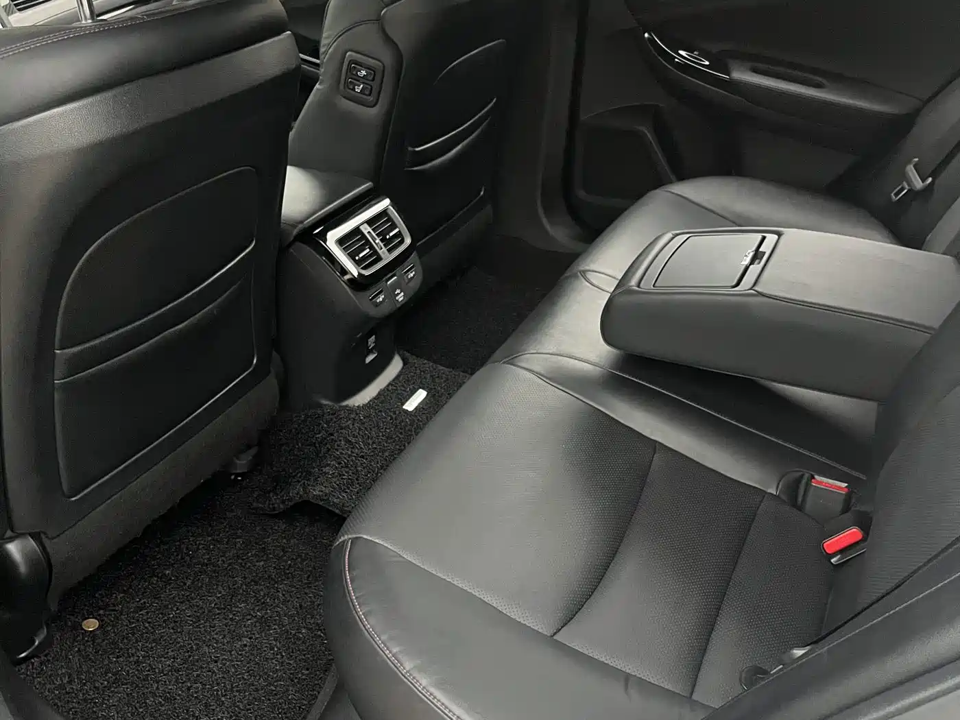 Honda Spirior 2015 2.4L Si фото 6