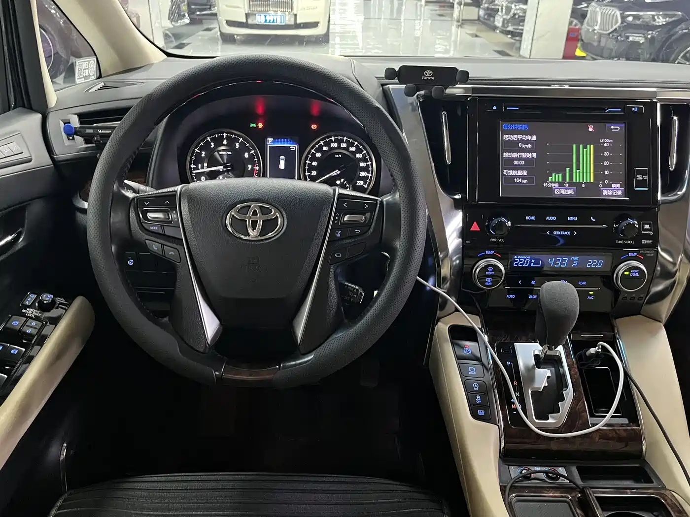 Toyota Alphard 2018 Facelift 3.5L Luxury Edition фото 10