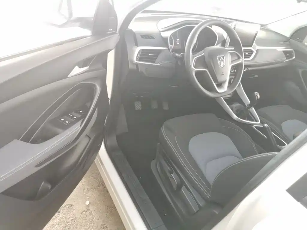 Baojun 530 2018 2018 1.5T Manual Comfort (China V)