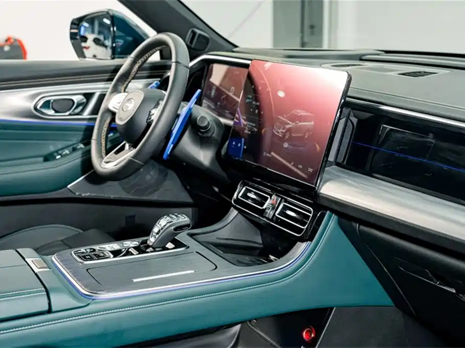 GAC Trumpchi Trumpchi GS8 2022 Pilot Series 2.0TGDI 2WD Premium Edition (6-Seater) фото 19