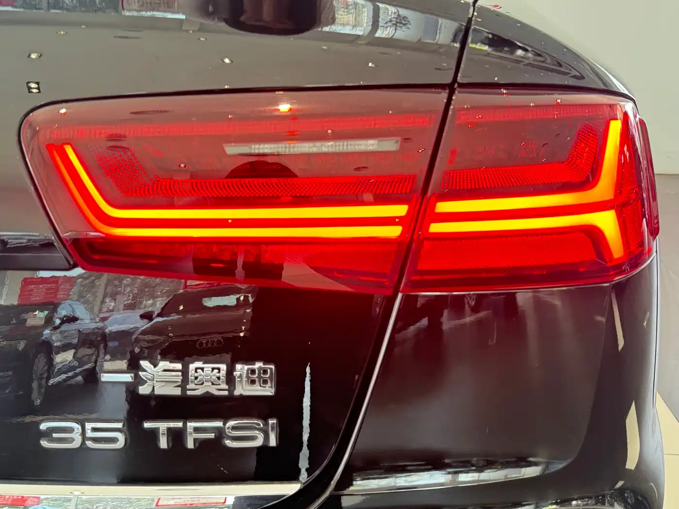 Audi A6L 2018 30th Anniversary 35 TFSI Fashion фото 8