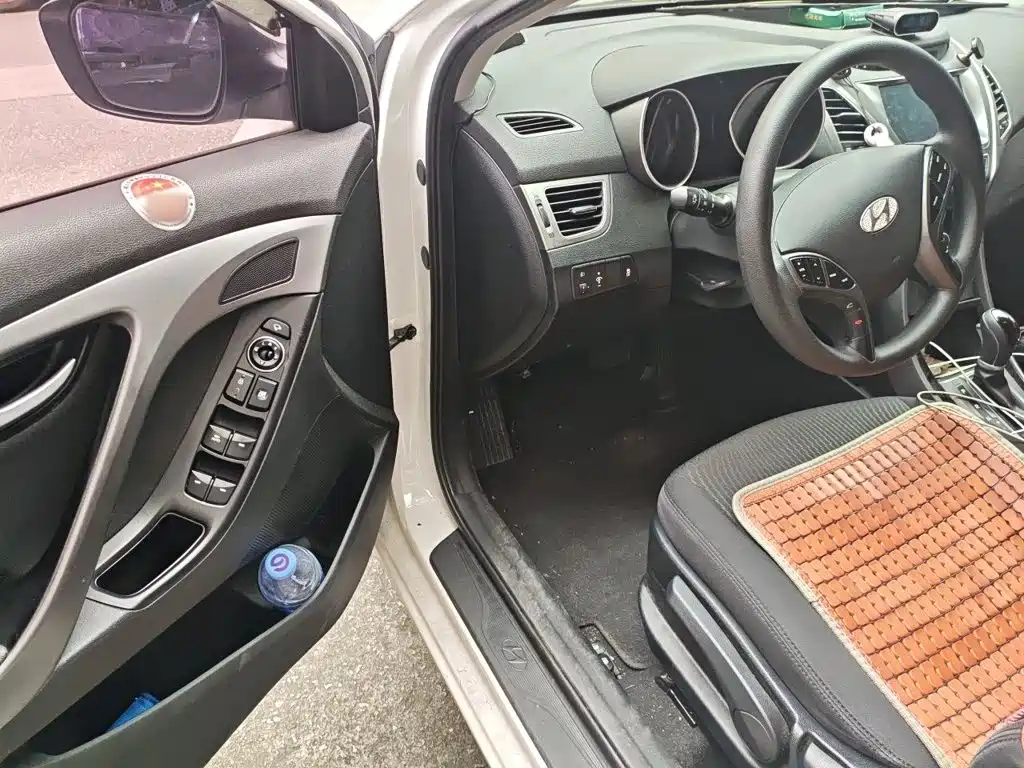 Hyundai Langdong 2017 2016 1.6L Automatic Premium Edition