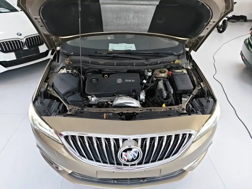 صورة 20 - Buick Verano