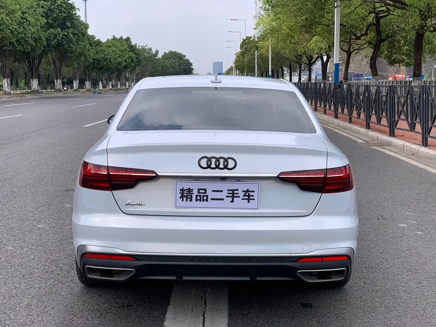 Audi A4L 2020 40 TFSI Fashion Dynamic Edition фото 5