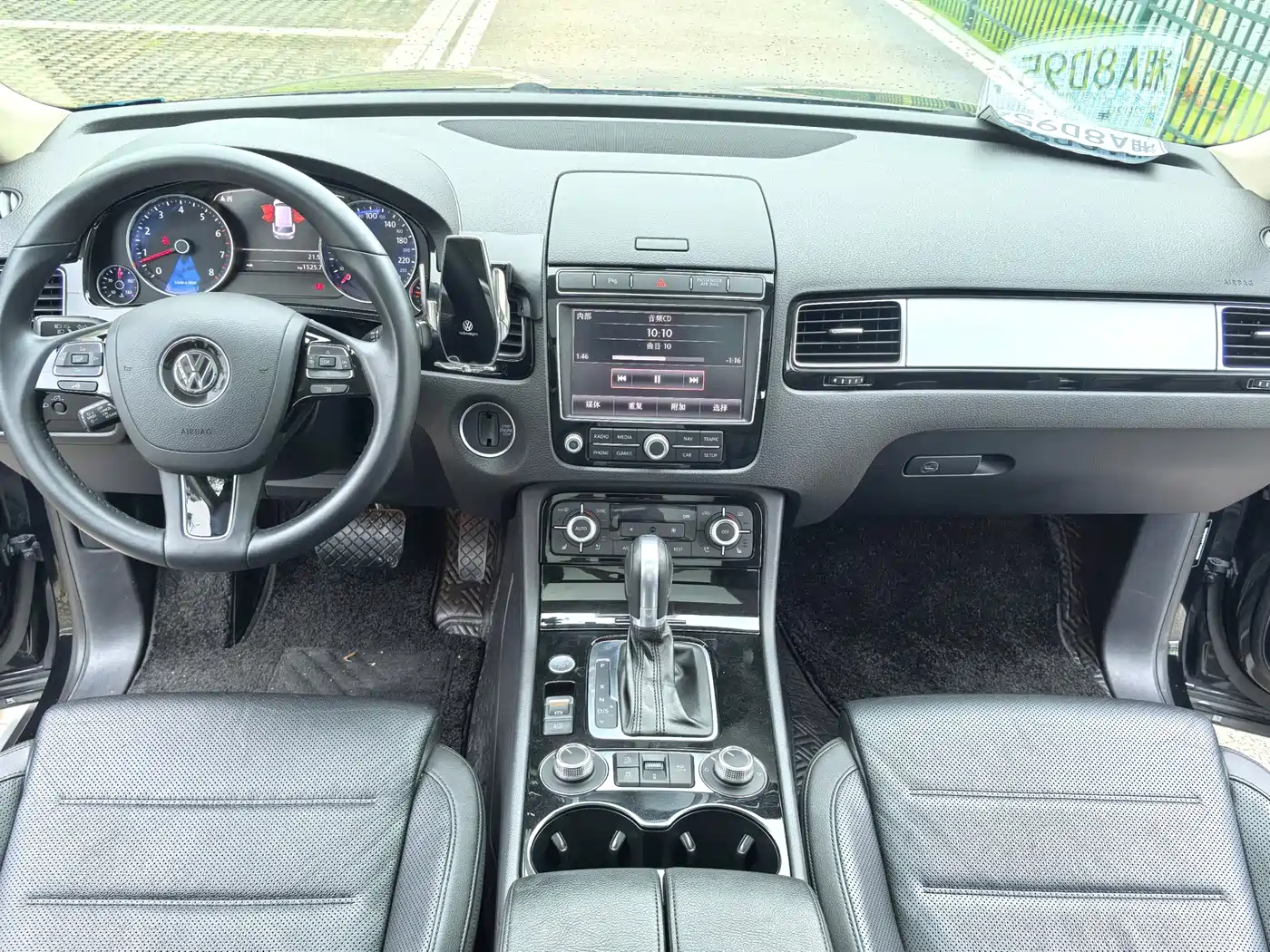 Volkswagen Touareg 2017 3.0TSI Explorer Edition фото 5