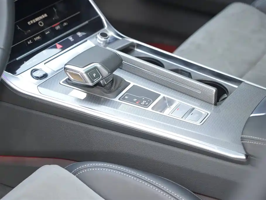 Audi A6L 2024 45 TFSI Premium Dynamic фото 13