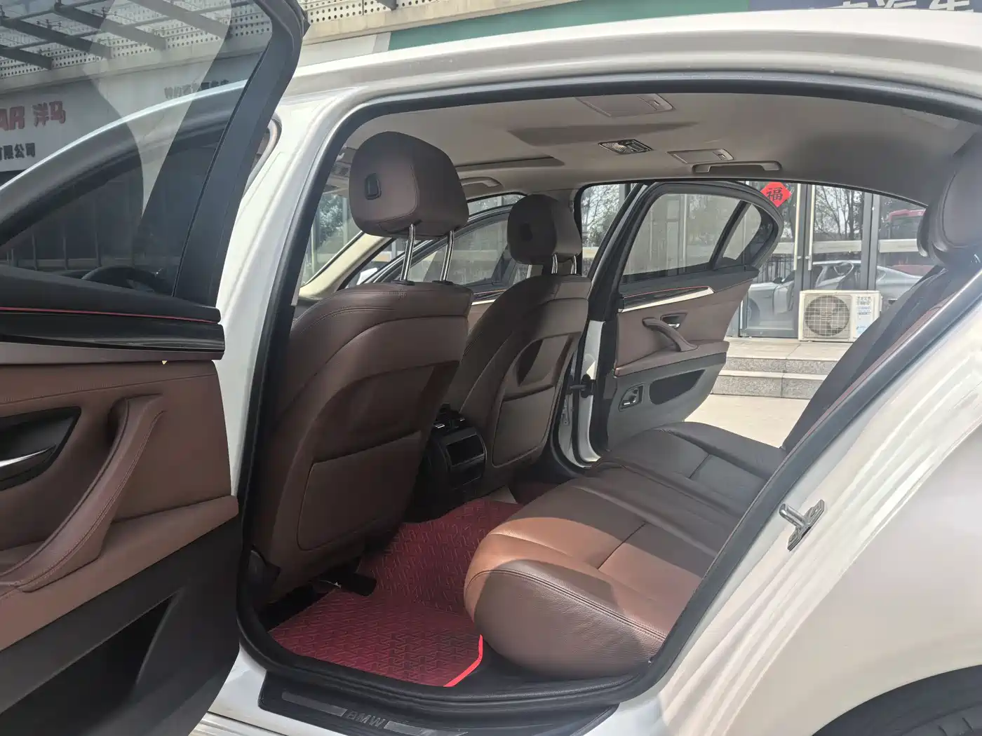BMW 5 Series 2017 520Li Classic Edition фото 15