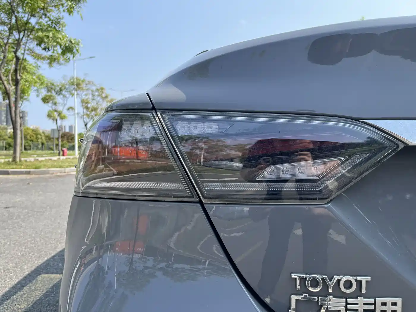 Toyota Camry 2018 2.5G Luxury Edition фото 9