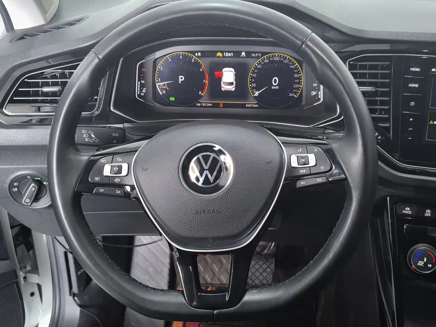 Volkswagen T-ROC 2022 280TSI DSG 2WD Comfort PLUS фото 11