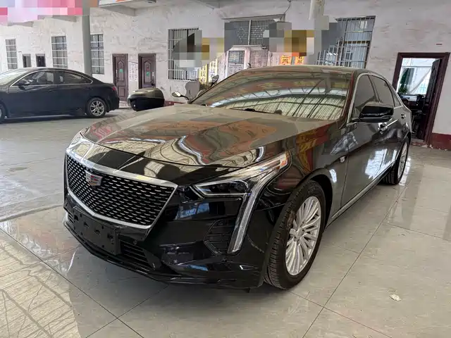 CADILLAC CT6