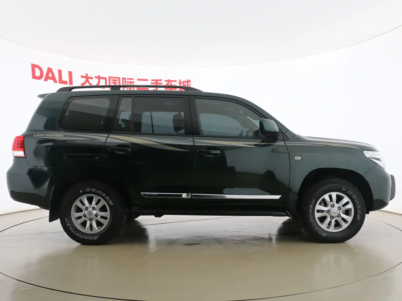 Toyota Land Cruiser 2010 Model 4.0L Automatic VX фото 3