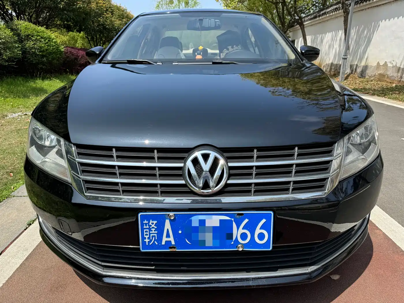 Volkswagen Lavida 2013 Facelift Classic 1.6L Automatic Comfort фото 2