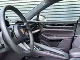 Фото 9 - Porsche Macan EV
