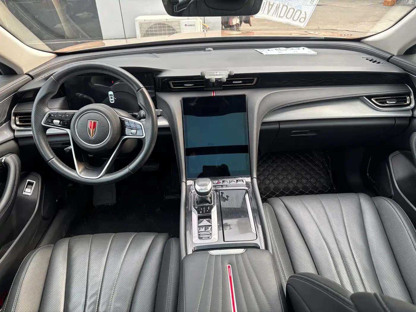 Hongqi H5 2024 2.0T Automatic Smart Connect Flag Smooth Edition фото 8