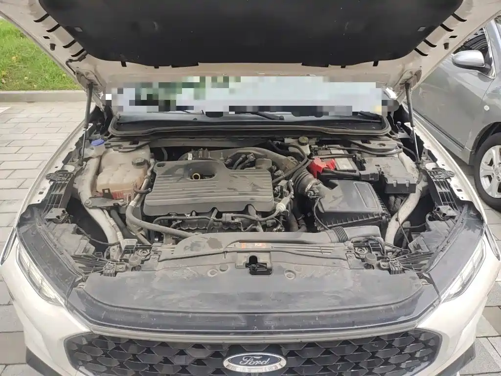 Ford EVOS 2023 2022 EcoBoost 245 ST-Line