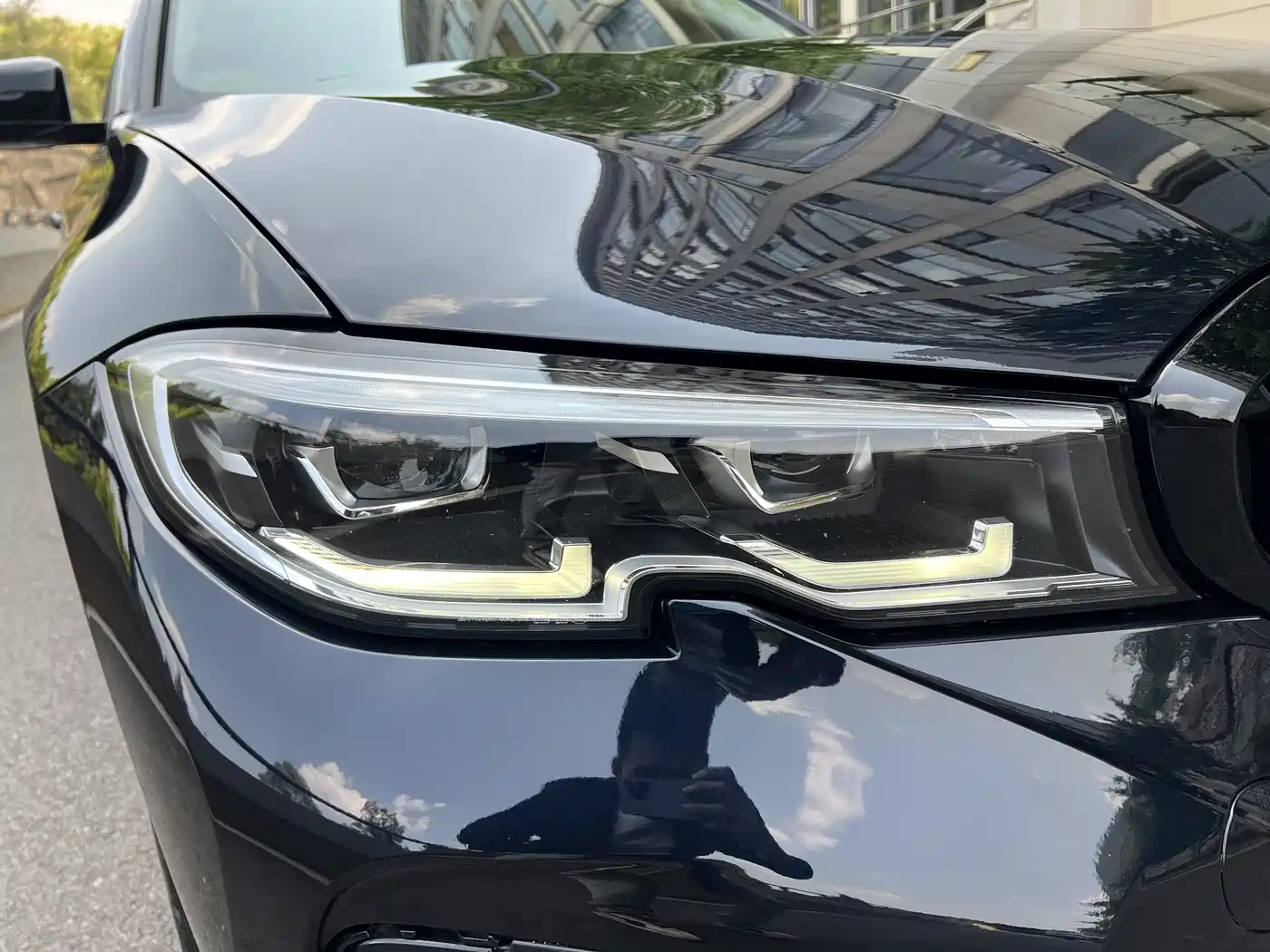 BMW 3 Series 2021 325i M Sport Night Edition фото 27