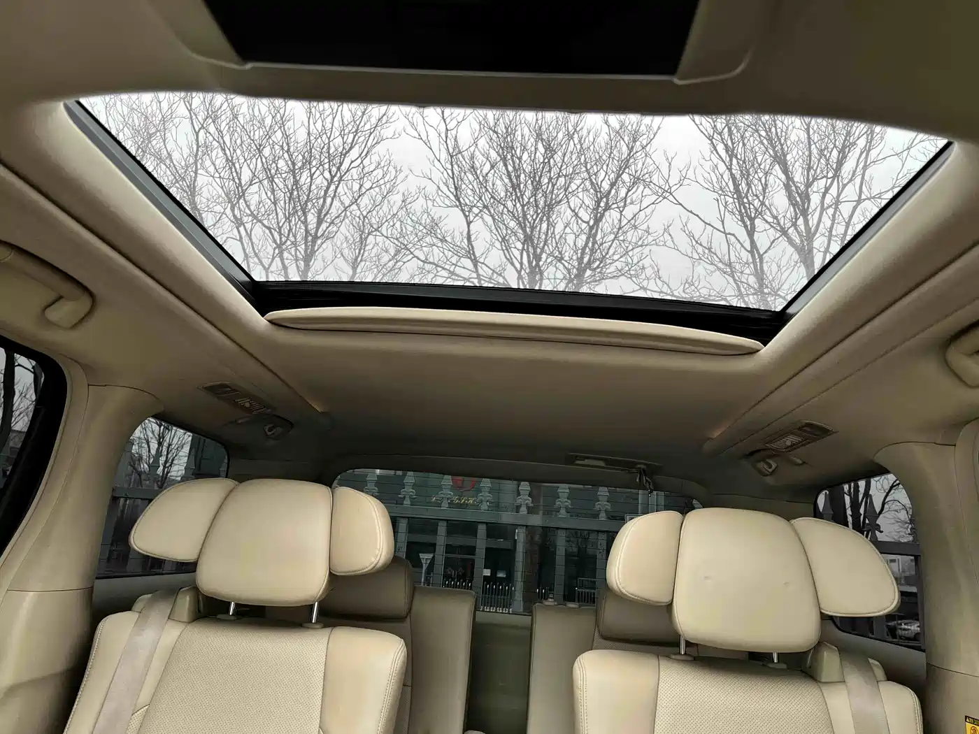 Toyota Alphard 2011 Model 2.4L Luxury фото 22