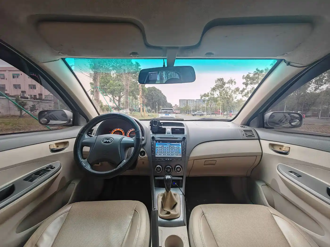 BYD L3 2012 1.5L Manual Comfort фото 17