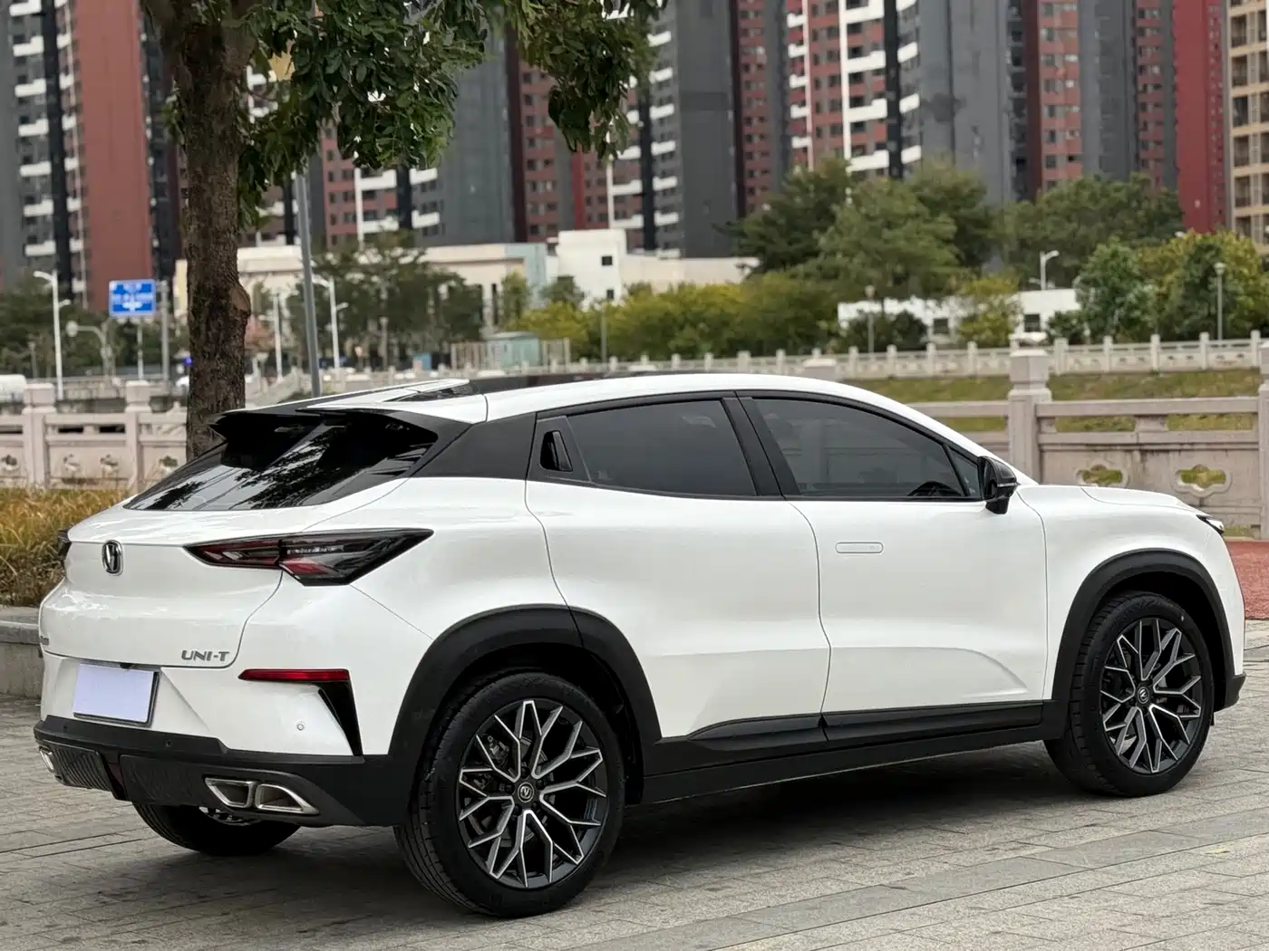 CHANGAN UNI-T