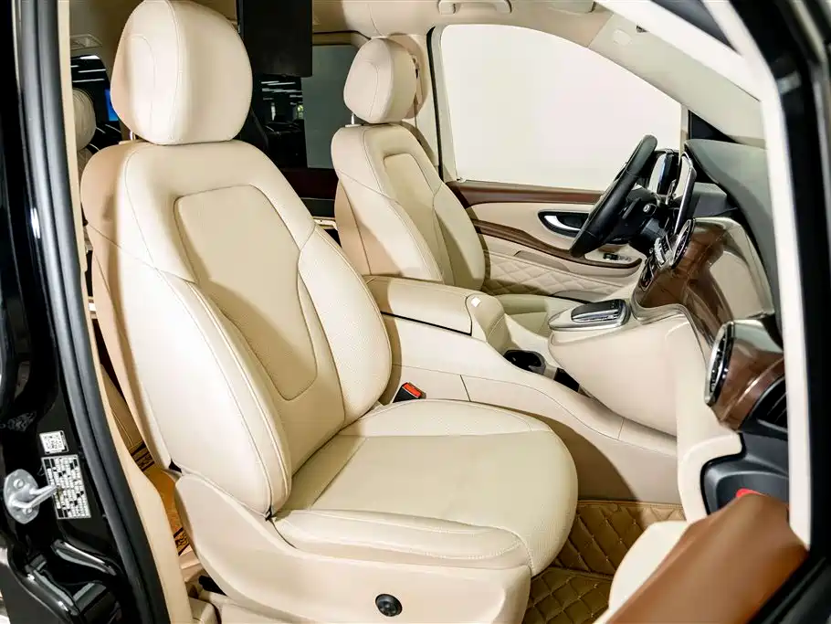 Mercedes-Benz V-Class, миниатюра 24