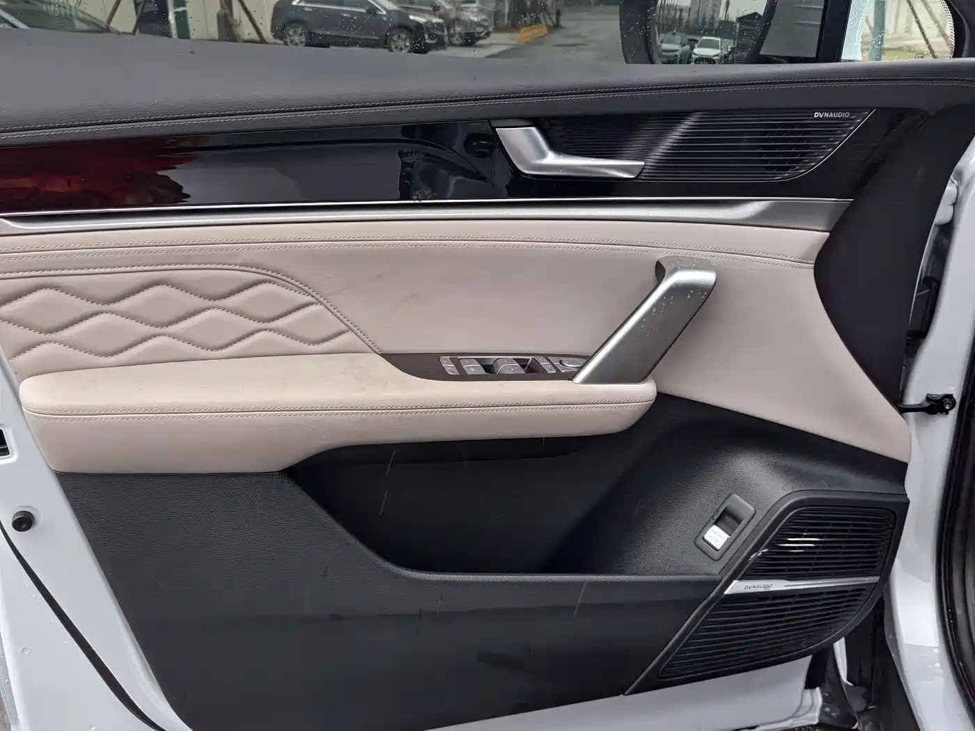BYD Tang New Energy 2025 Smart Driving Edition DM-i 115KM Honor фото 16
