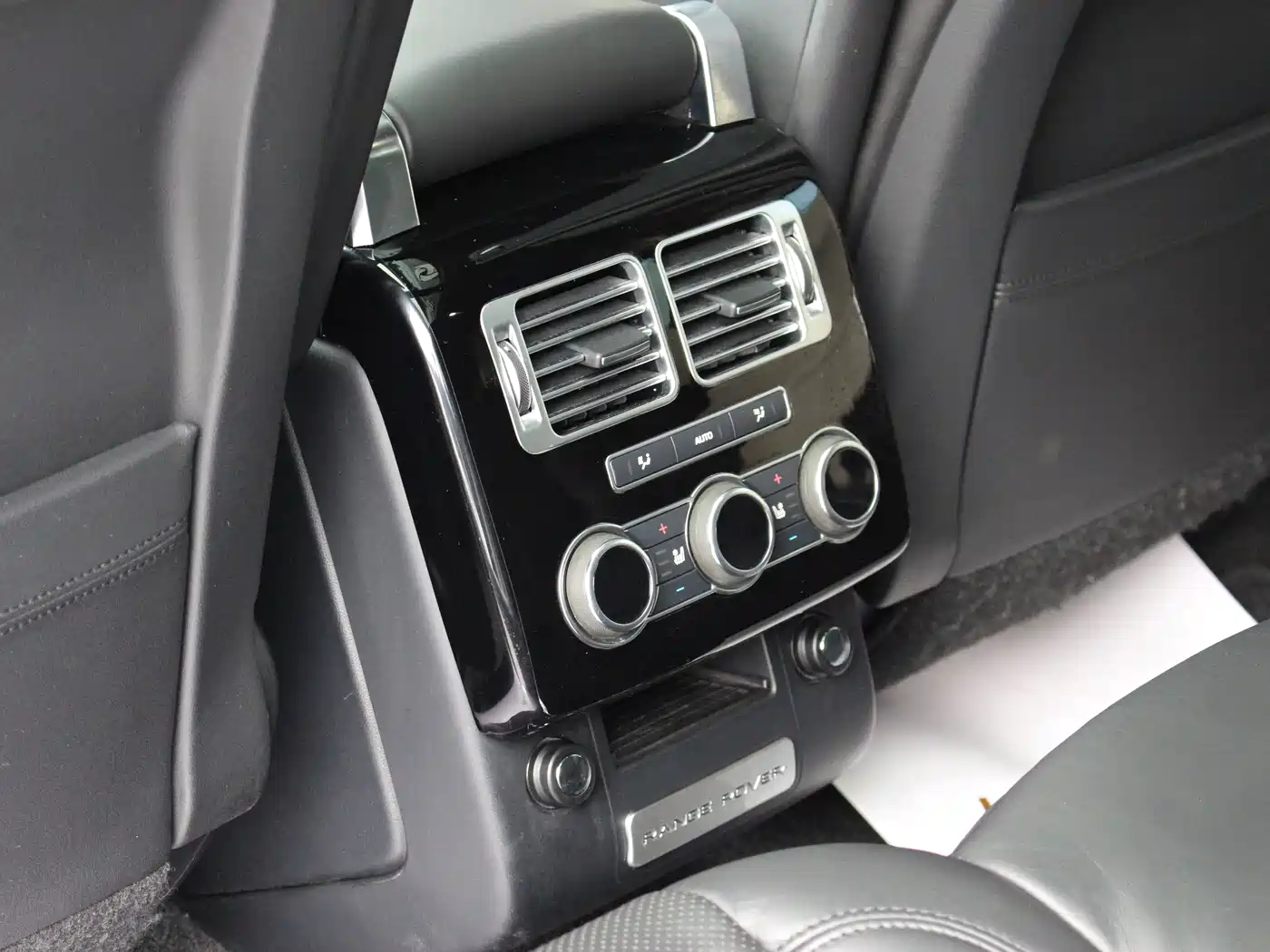 Land Rover Range Rover 2016 3.0 SC V6 Vogue фото 13