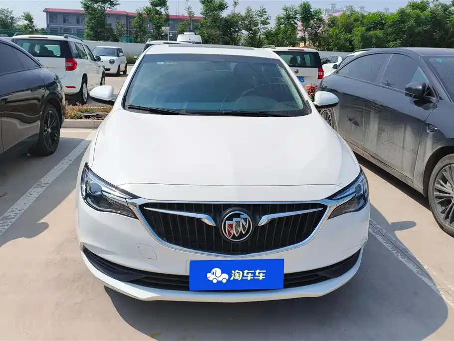 Buick Excelle 2021 Exemplar 1.5L Auto Elite фото 2