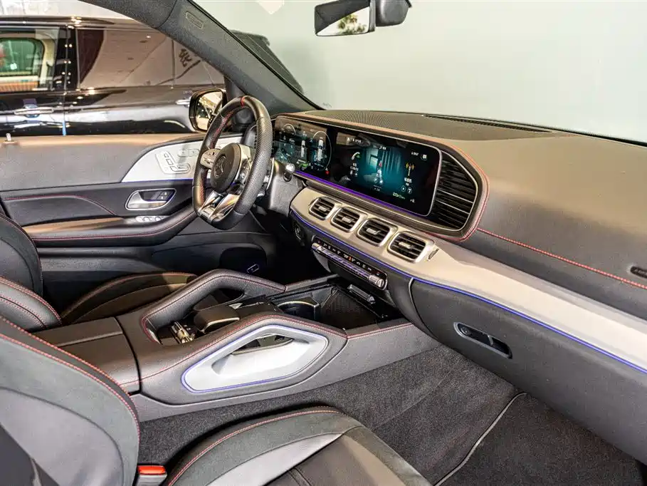 MERCEDES-BENZ GLE AMG