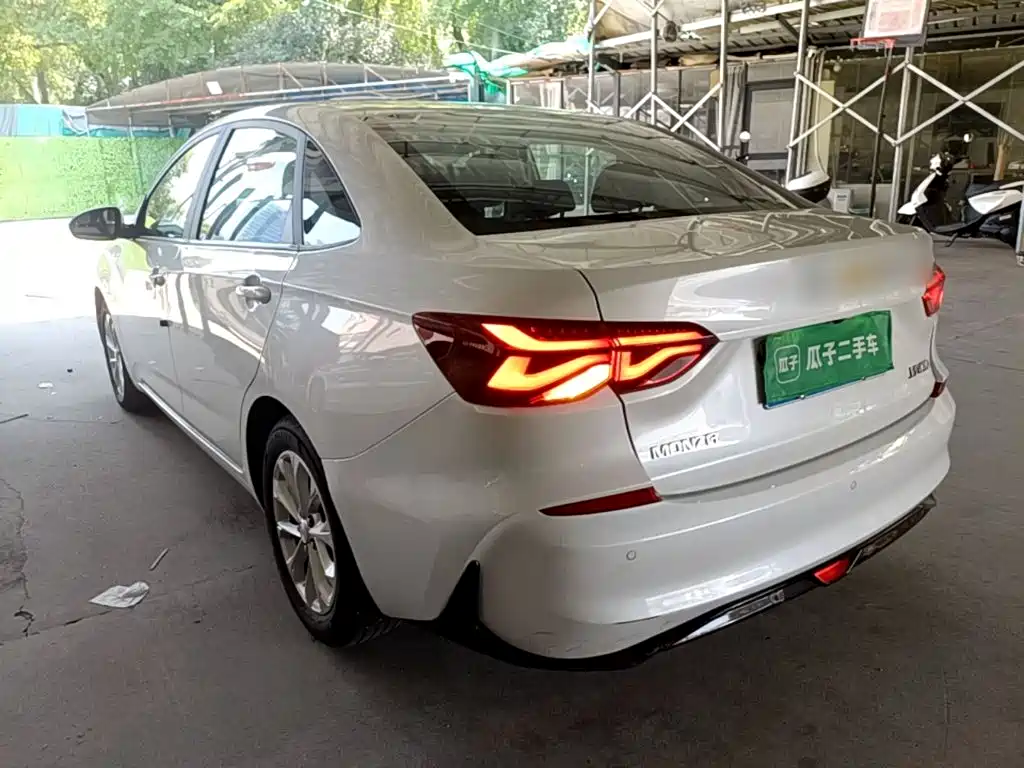 Chevrolet Monza 2025 2024 1.5L Dual-Clutch Delight Edition