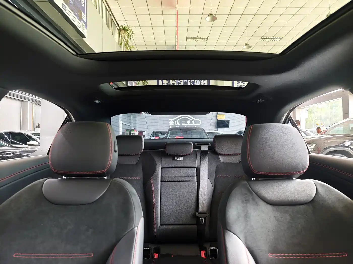 Mercedes-Benz A-Class 2025 A 200 L Fashion Edition фото 11
