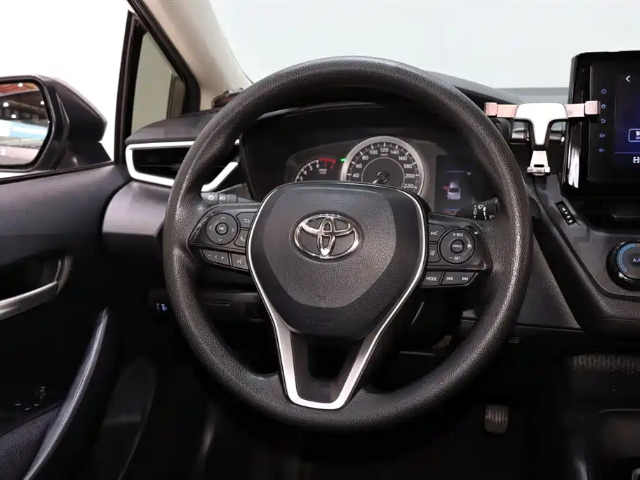 Toyota Corolla 2021 1.2T S-CVT Pioneer PLUS Edition фото 13
