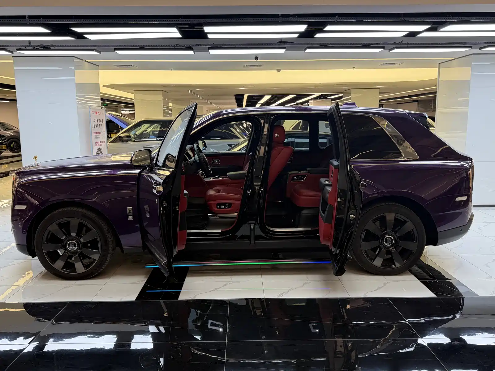 Photo 4 - Rolls-Royce Cullinan
