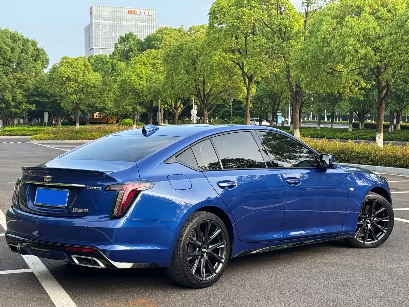 Cadillac CT5 2020 Facelift 28T Platinum Sport Edition фото 3